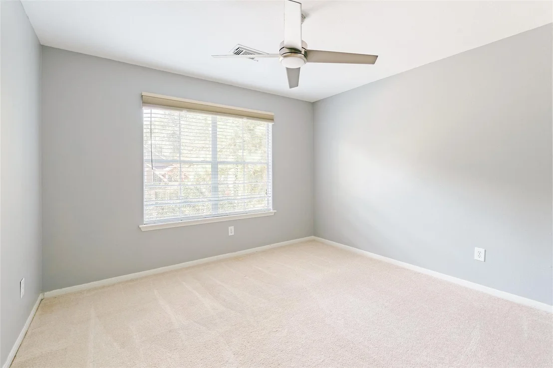 Photo of 22 E New Avery Place