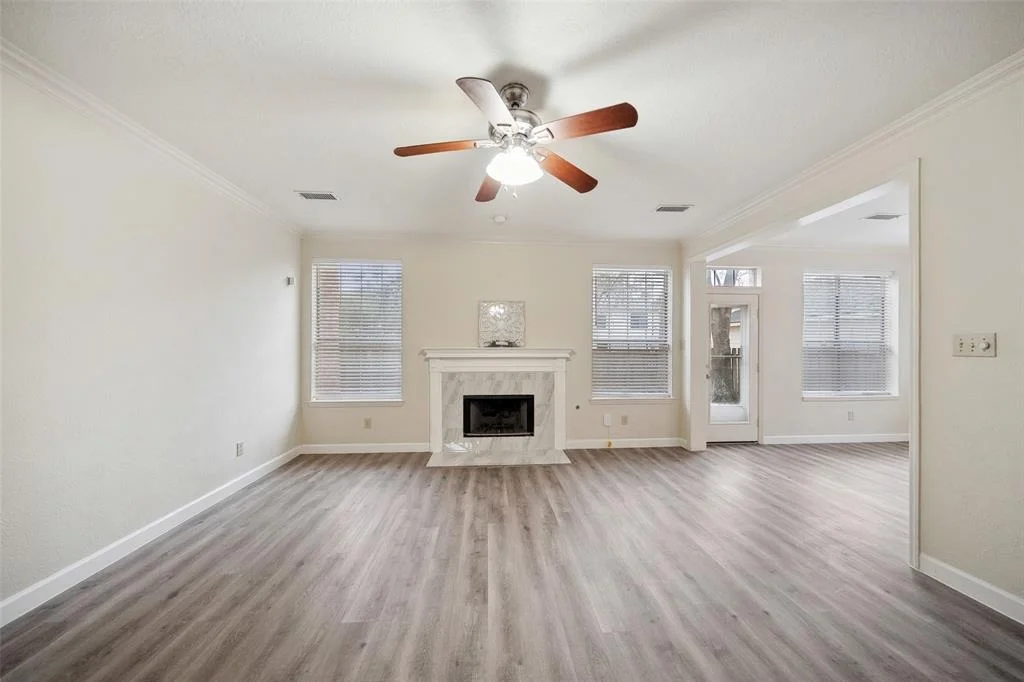 Photo of 34 W Stony End Place