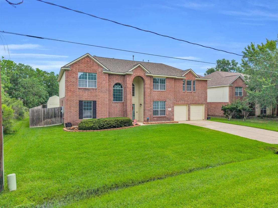 Photo of 6910 Grant Drive