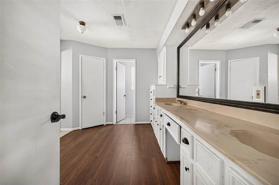 Photo of 10211 Kerr Lane