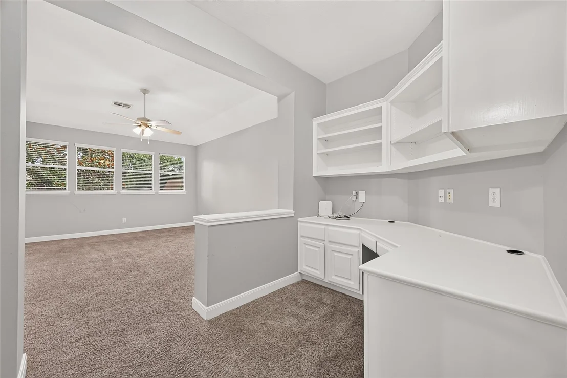 Photo of 15618 Stable Brook Circle