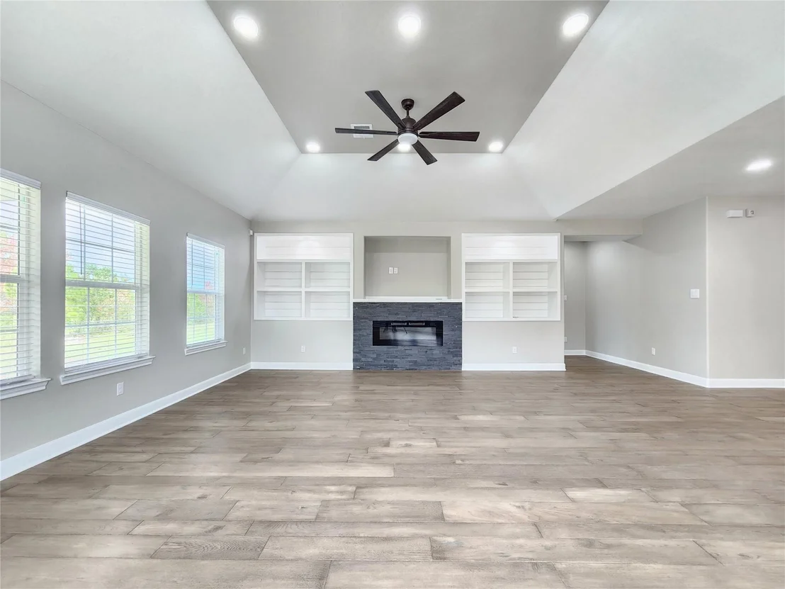 Photo of 345 County Rd 6242