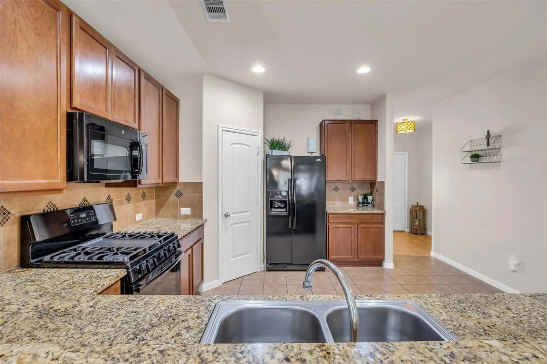 Photo of 28614 Lockeridge Farms Drive