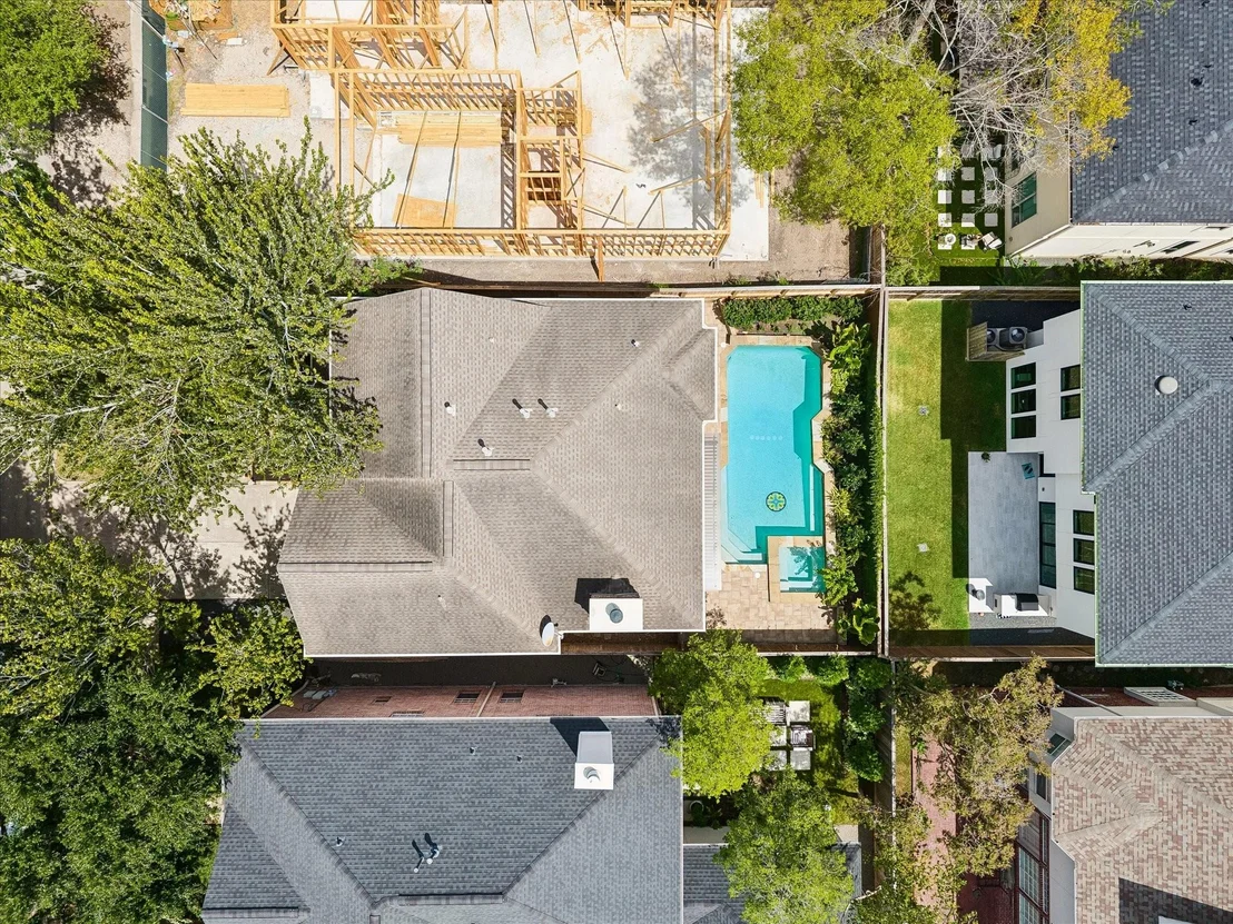Photo of 4111 Sunset Boulevard