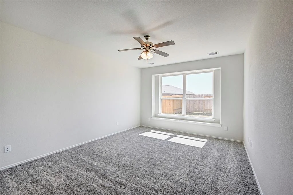 Photo of 652 Woodhaven Lakes Drive