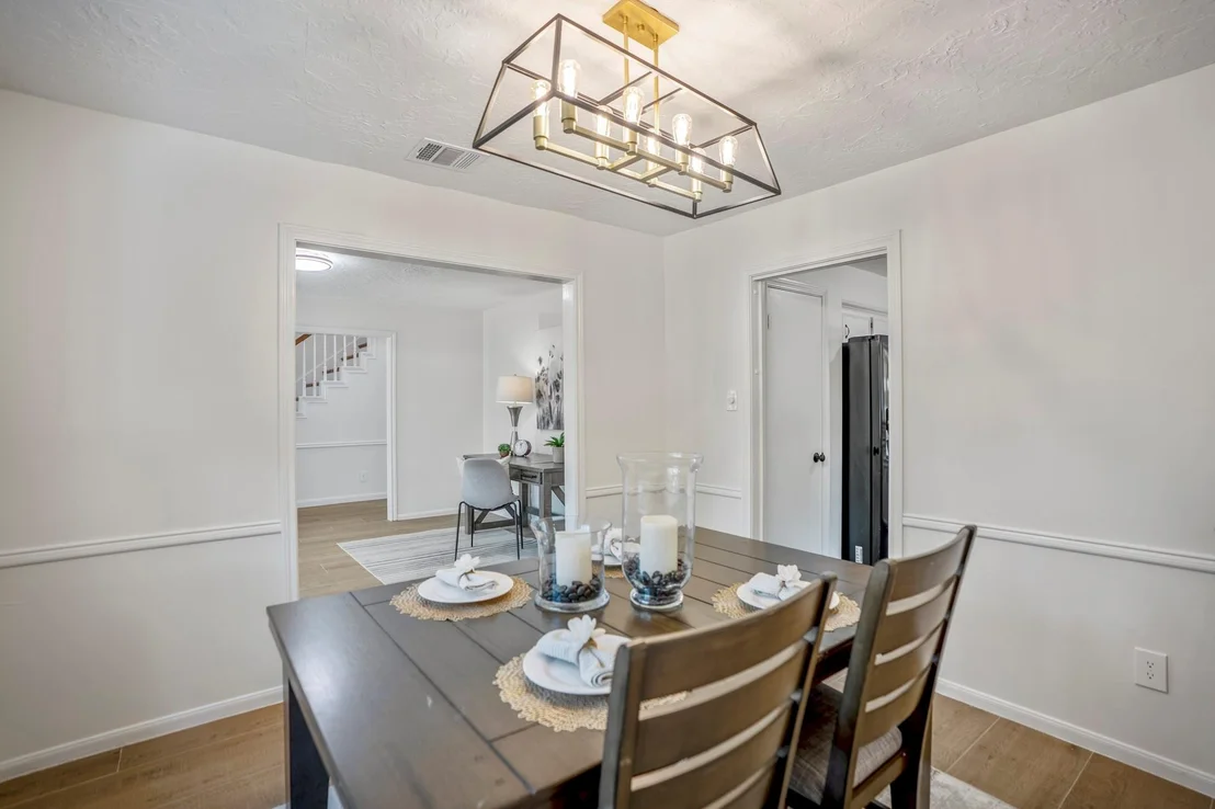 Photo of 6303 Larkmount Drive