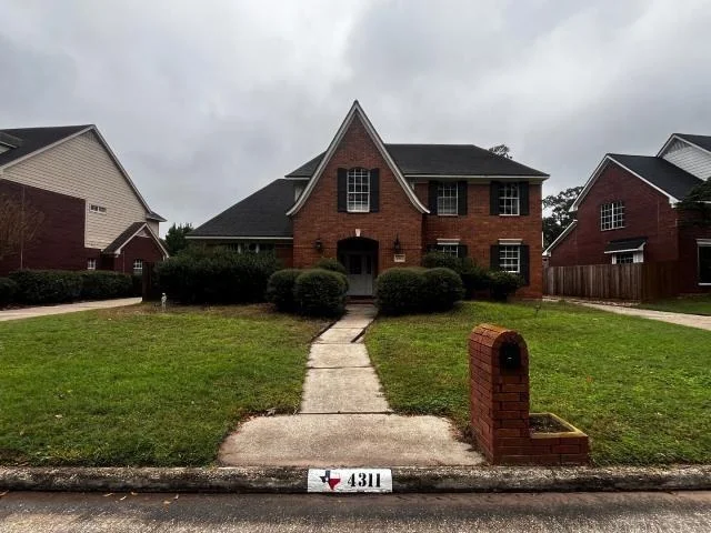 Photo of 4311 Broadleaf Street