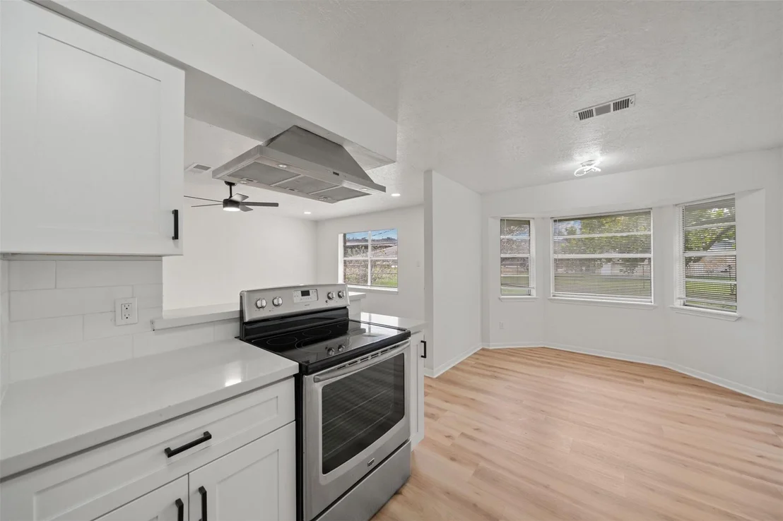Photo of 601 Midway Drive