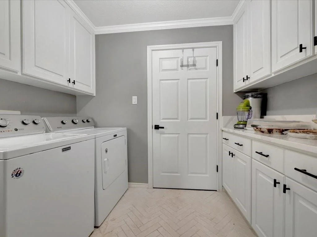 Photo of 325 Spring Creek Drive