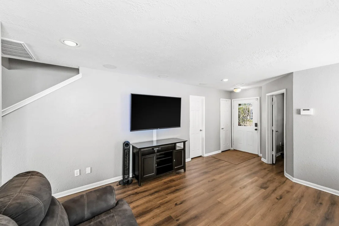 Photo of 3834 Jewel Point Drive