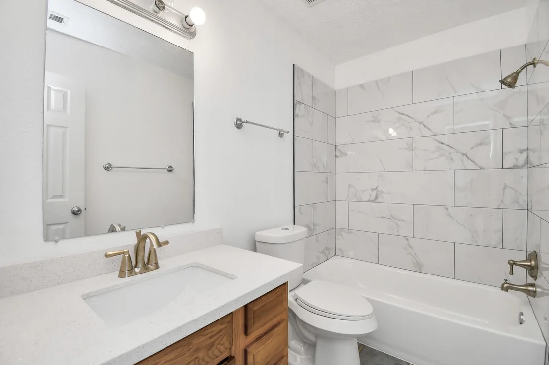 Photo of 1214 Robert Street