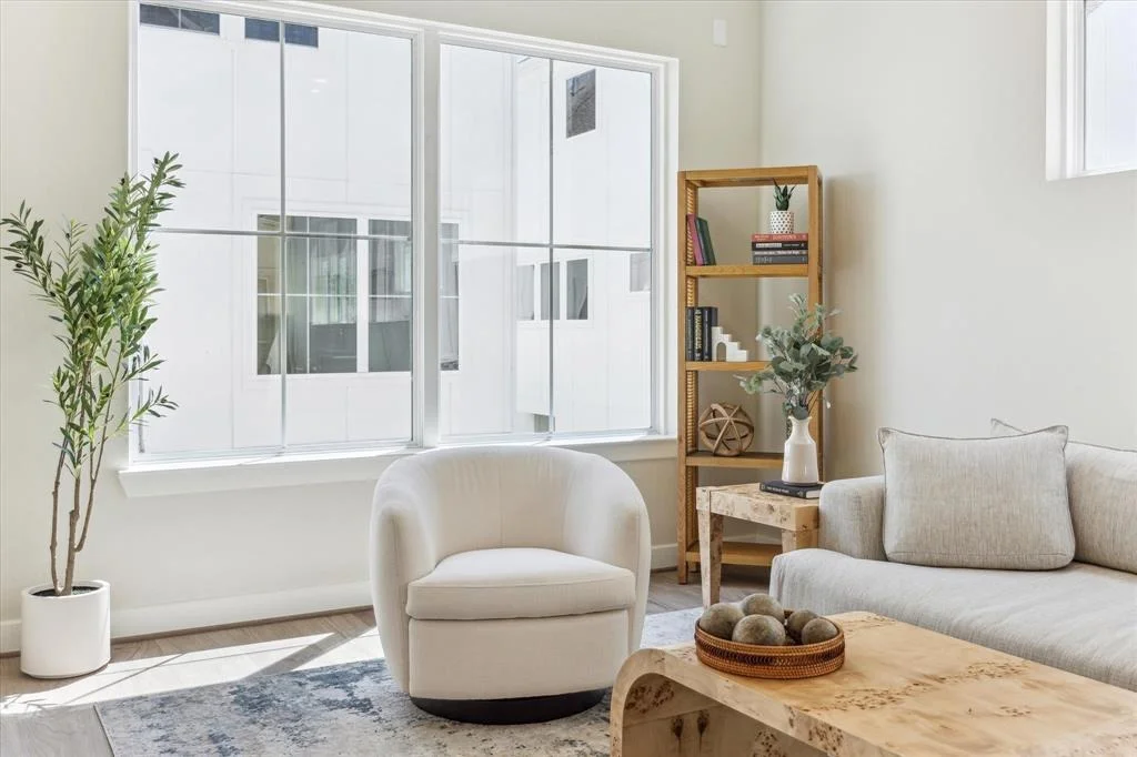 Photo of 3049 Hicks Street