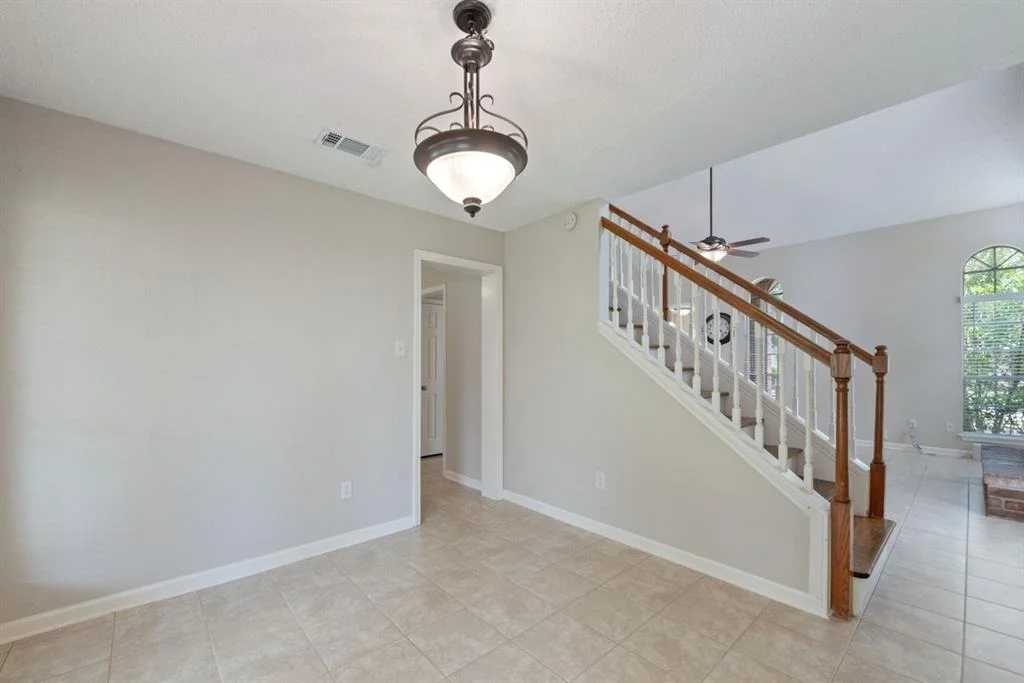 Photo of 9115 Landry Boulevard