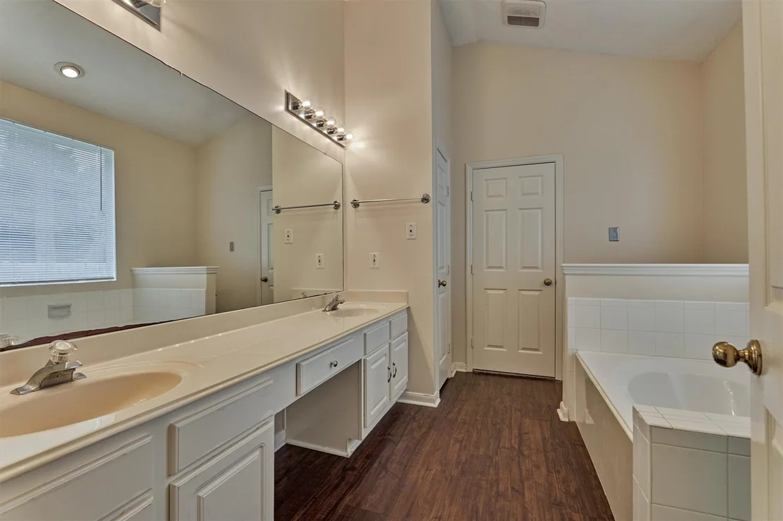 Photo of 26 Tranquil Glade Place