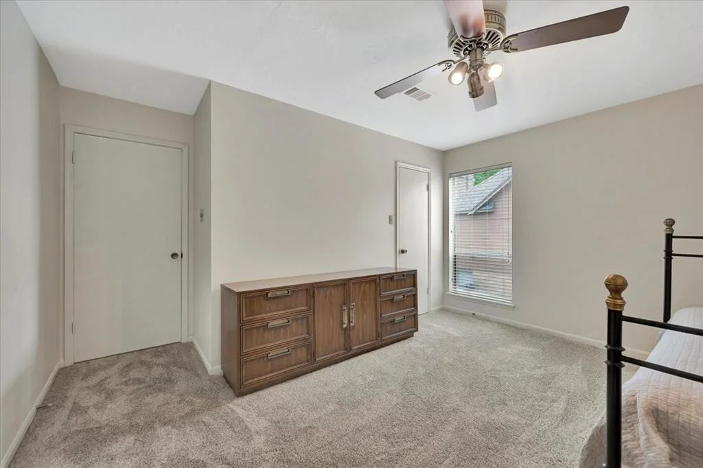 Photo of 15050 Pearhaven Drive