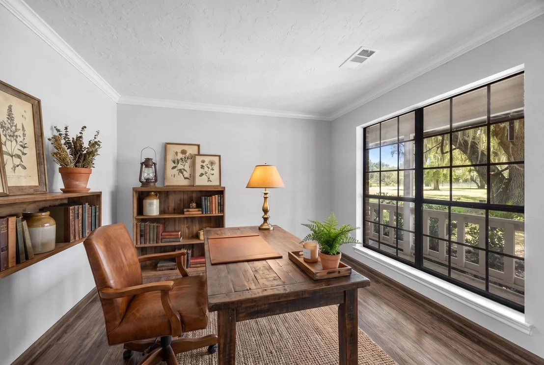 Photo of 21802 Lake View Road