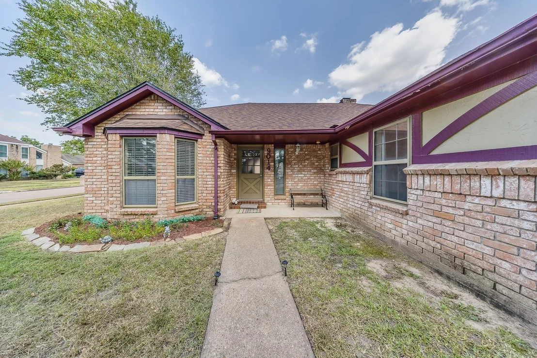 Photo of 9014 Arlington Forest Drive