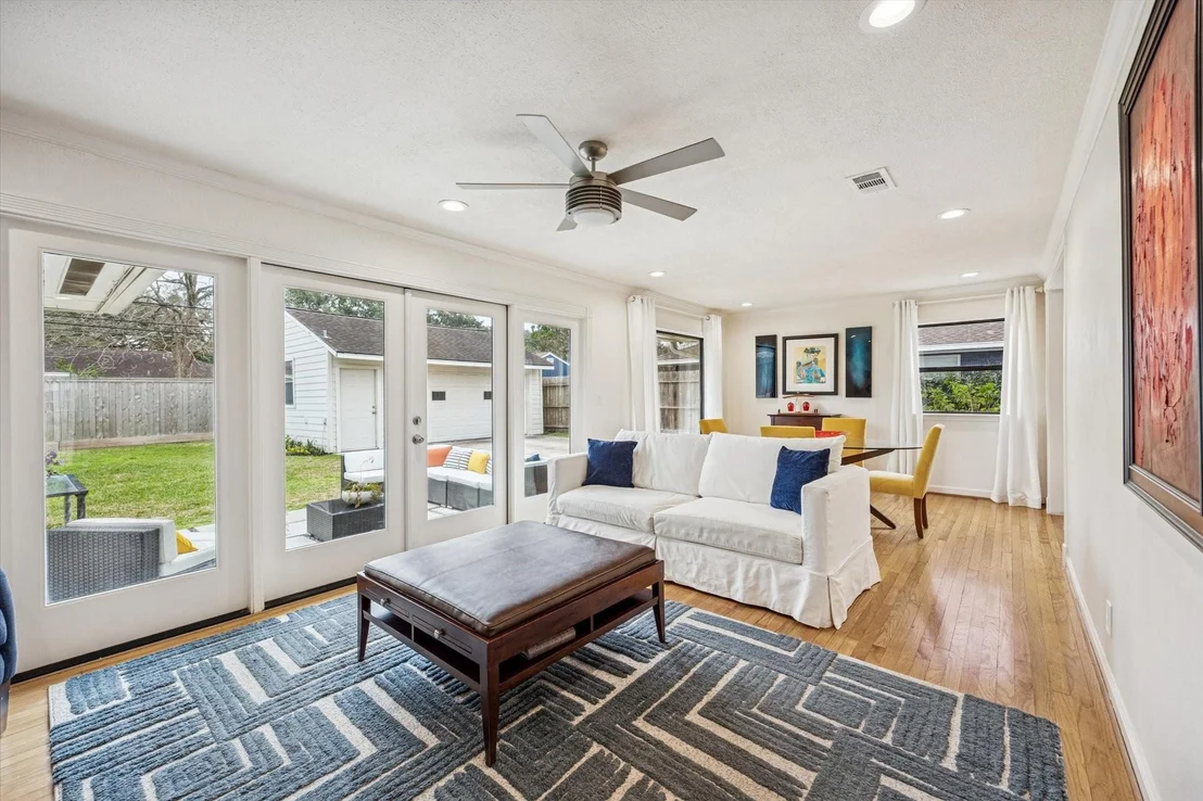 Photo of 4721 Kingfisher Drive