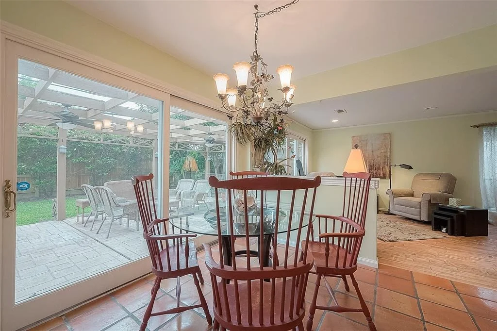 Photo of 2515 Briarpark Drive
