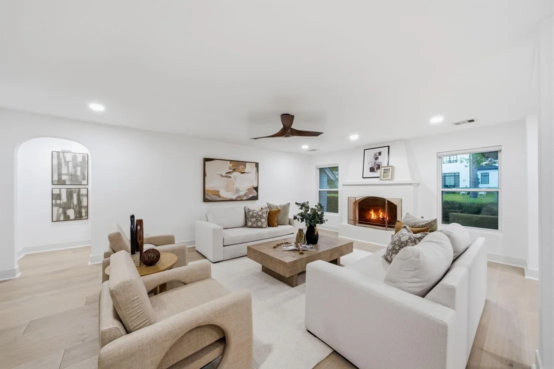 Photo of 10714 Cranbrook Road
