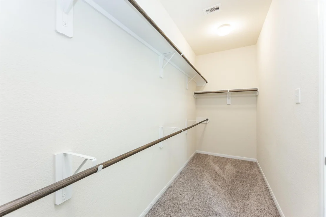 Photo of 2293 Garden Square Path