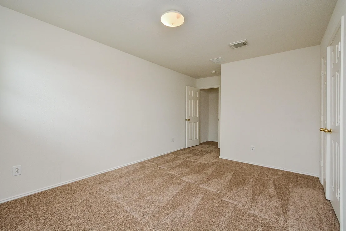 Photo of 18326 Thicket Grove Road