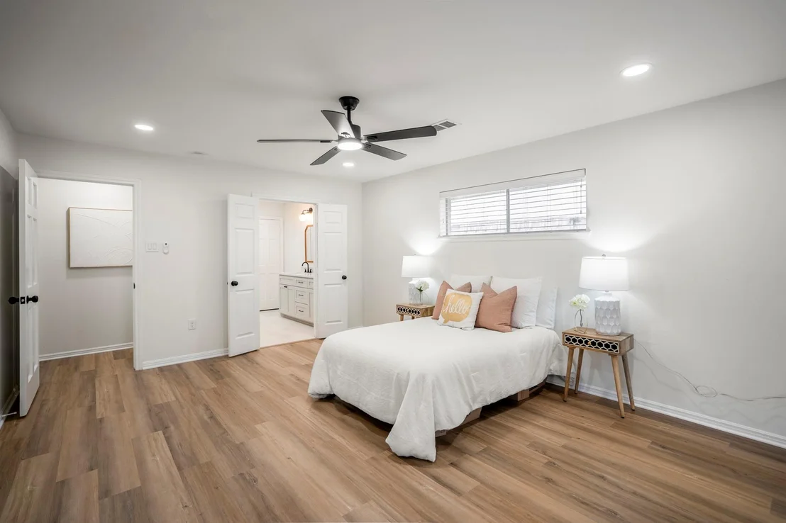Photo of 8006 Vickridge Lane