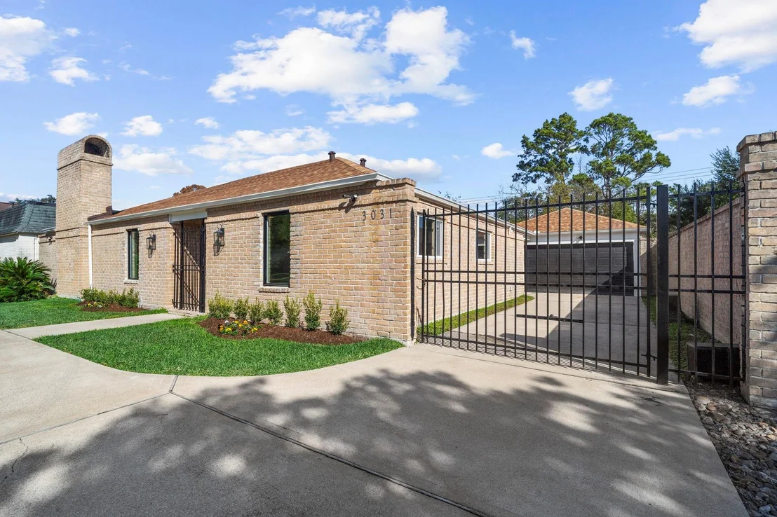 Photo of 3031 Fairway Drive