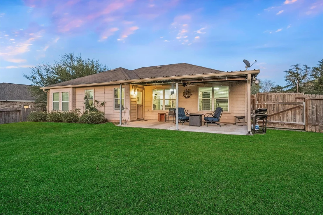 Photo of 12619 Hackberry Drive