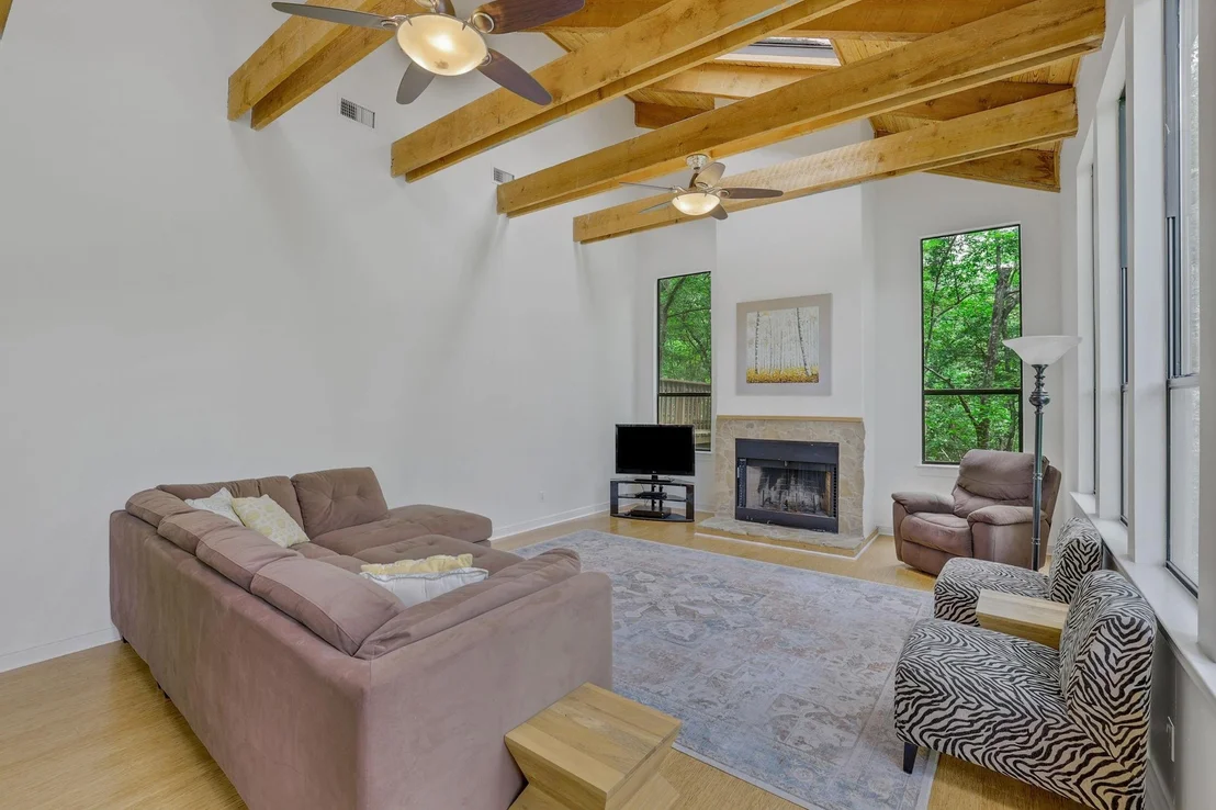 Photo of 701 Lakeview Estates Drive