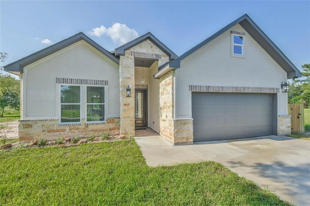 Photo of 620 Lily Street