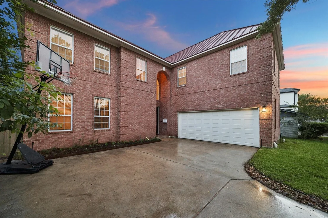 Photo of 4505 Mimosa Drive