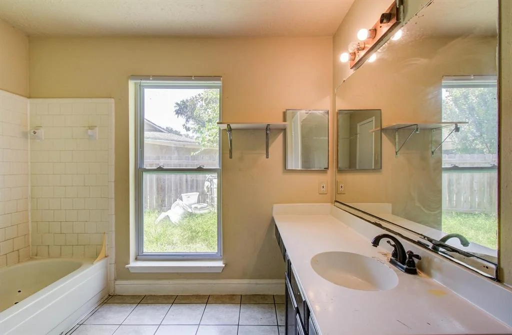 Photo of 10402 Eagle Glen Drive