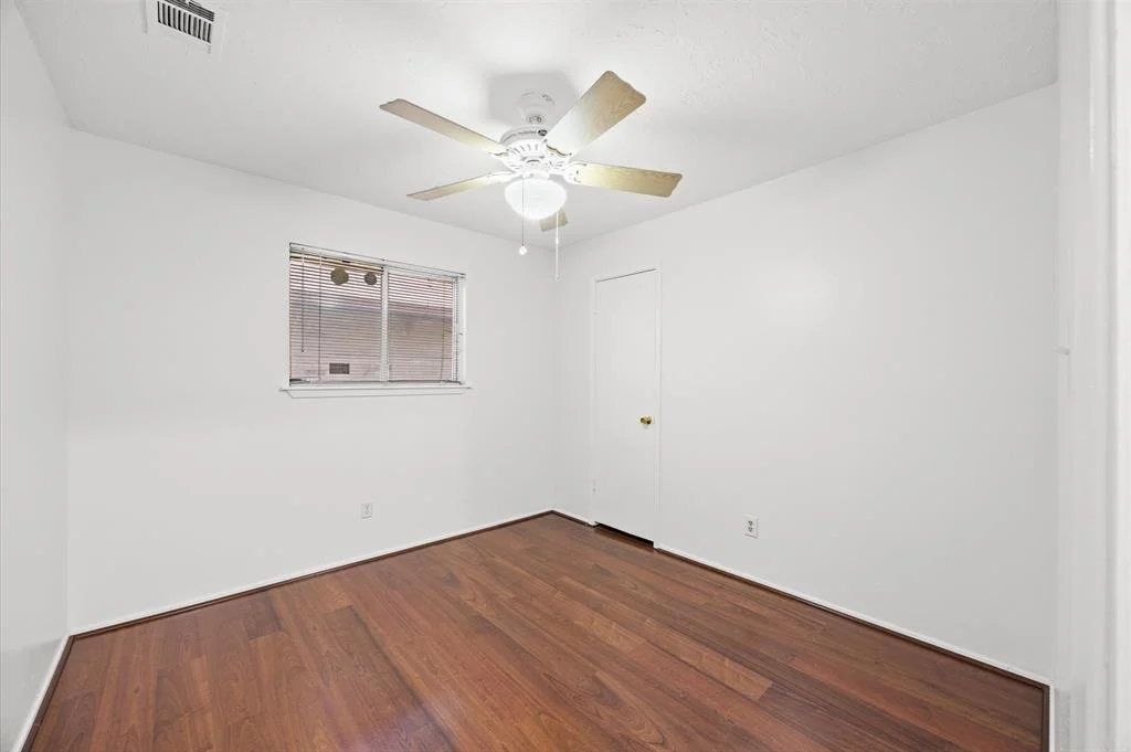 Photo of 1370 Stevenage Lane