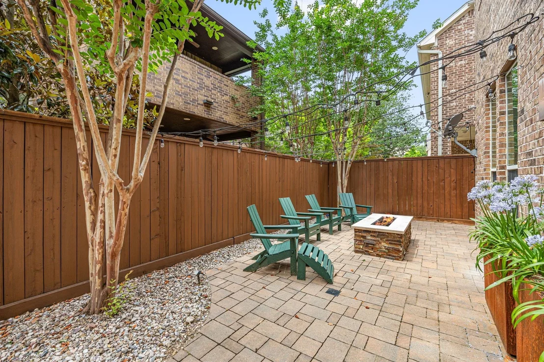 Photo of 8413 Moritz Green