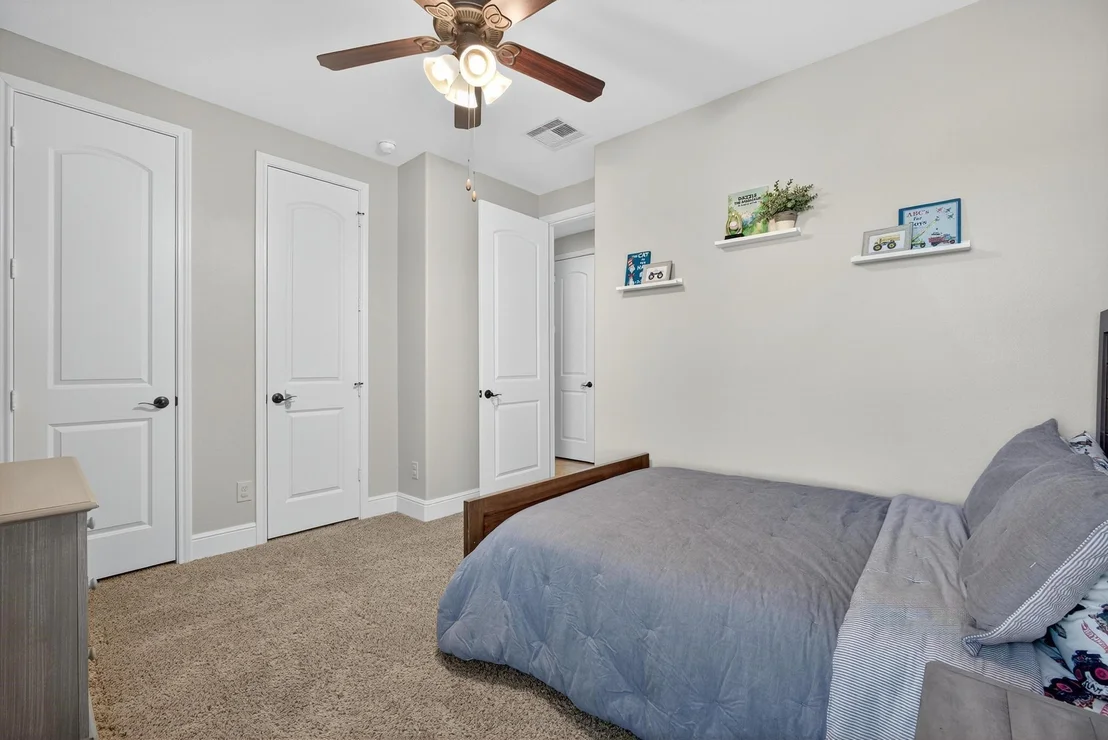 Photo of 2602 Walnut Crest Drive