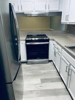 Photo of 2501 Gulf Freeway Unit 5 A