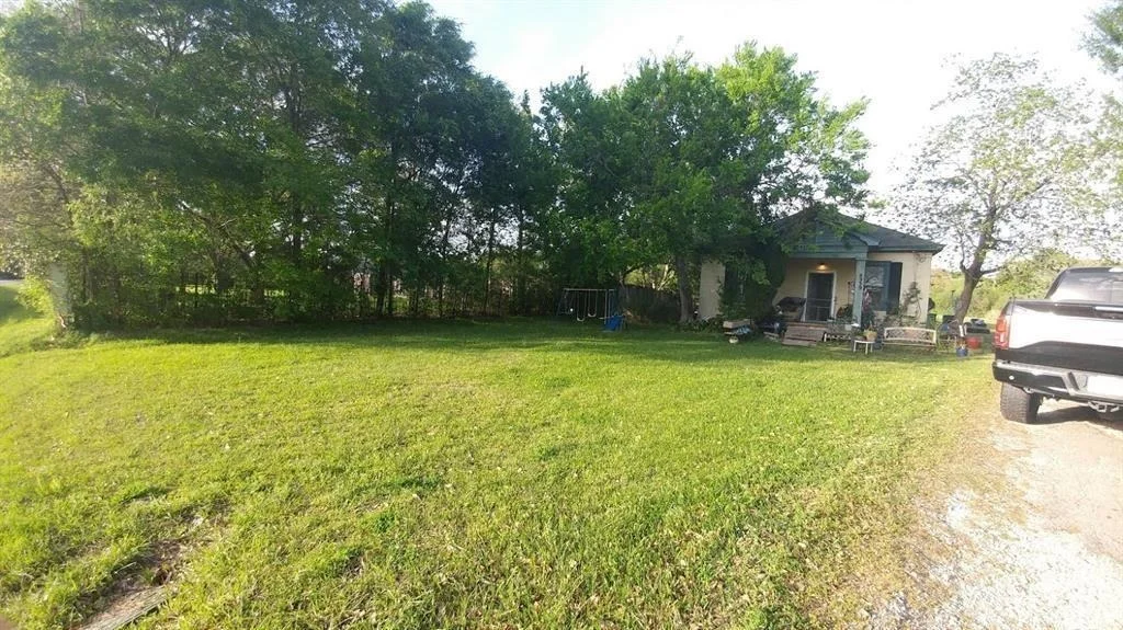 Photo of 8939 Wateka Drive
