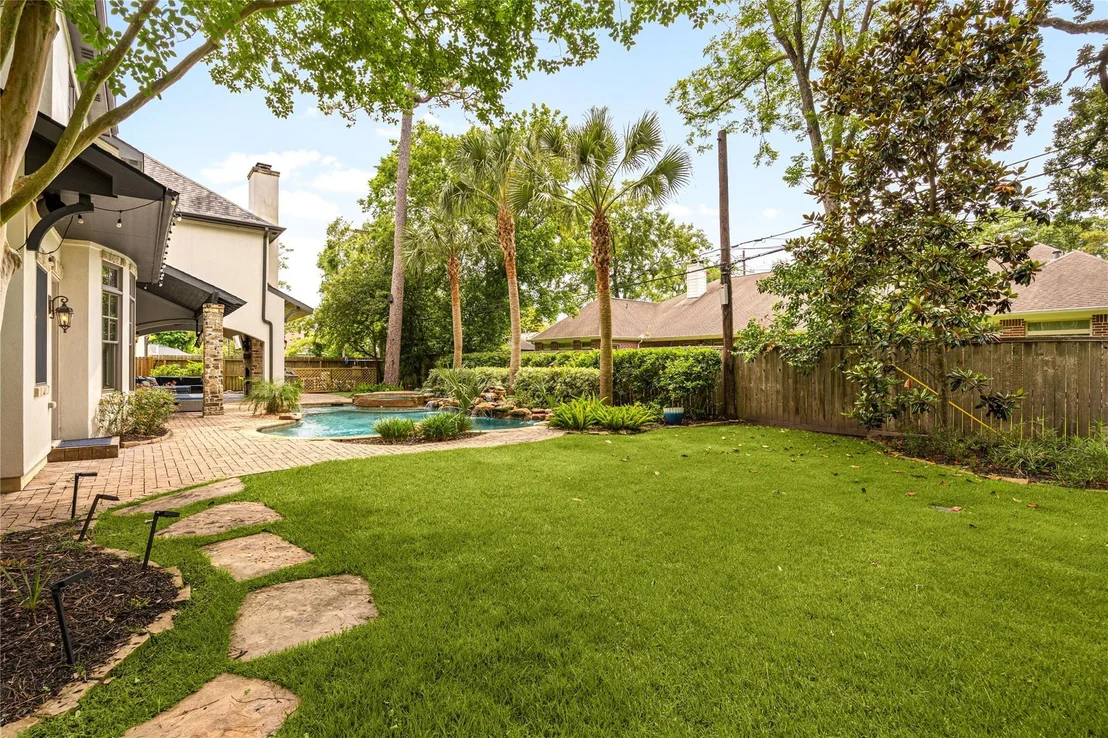 Photo of 735 Timber Hill Drive
