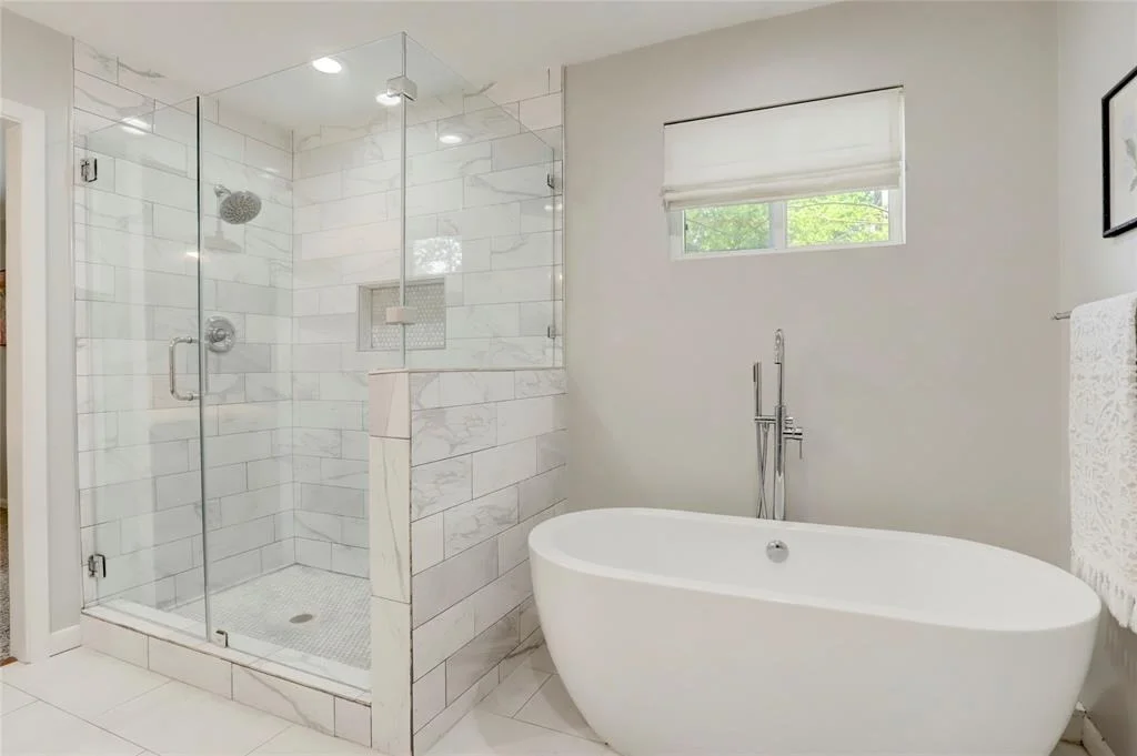 Photo of 834 Saint George Lane