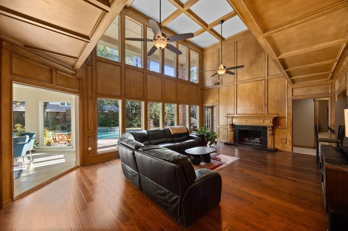Photo of 8807 Chelmsford Lane