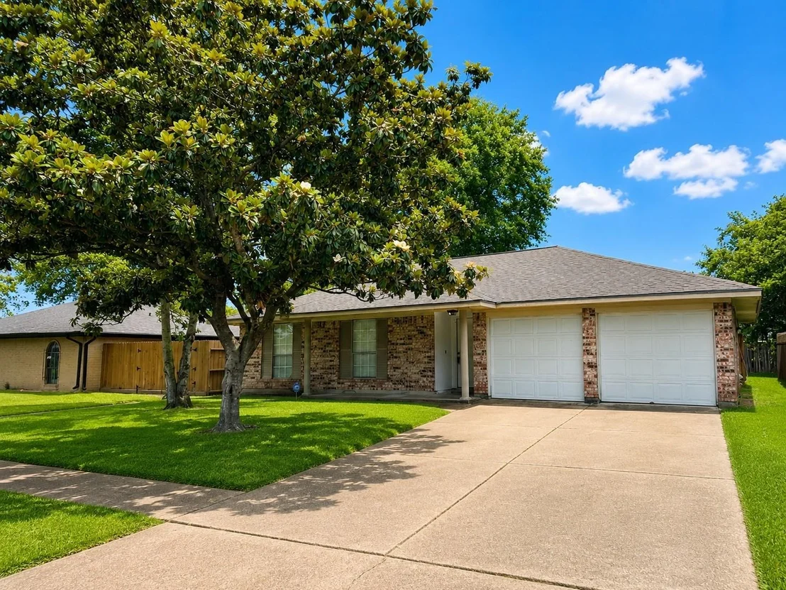 Photo of 10311 Mountain Park Drive