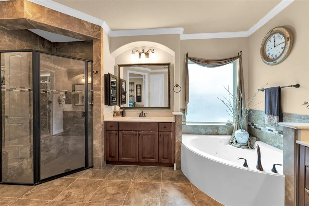 Photo of 203 Gaillardia Court