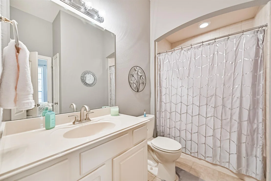 Photo of 3318 Silverbrook Lane