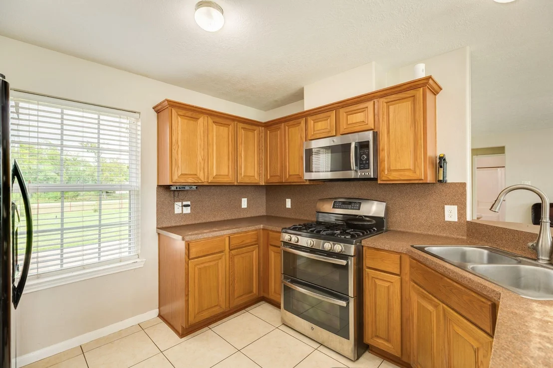 Photo of 130 Pin Oak Drive