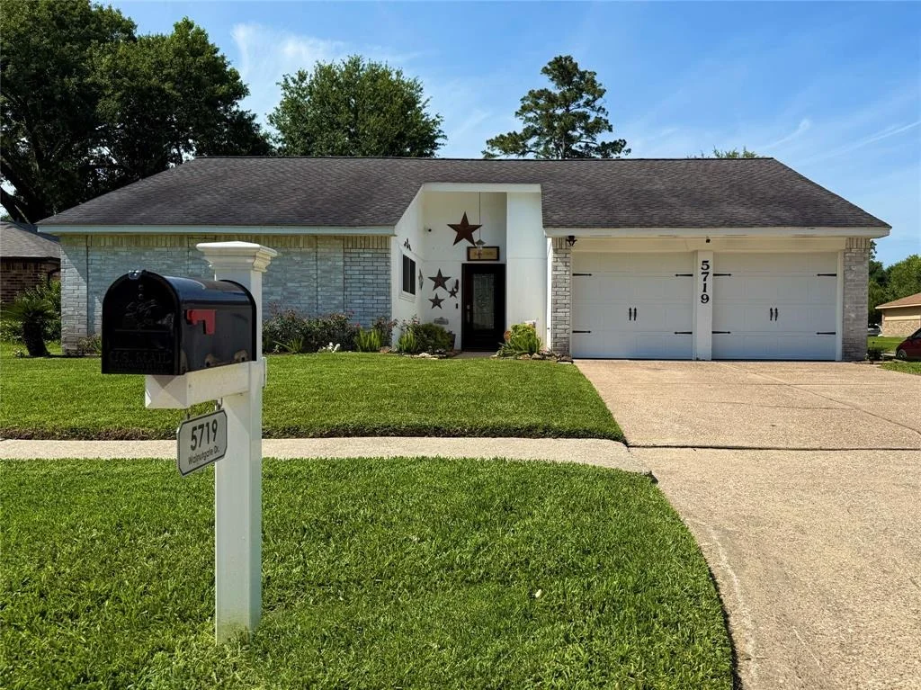 Photo of 5719 Walnutgate Drive