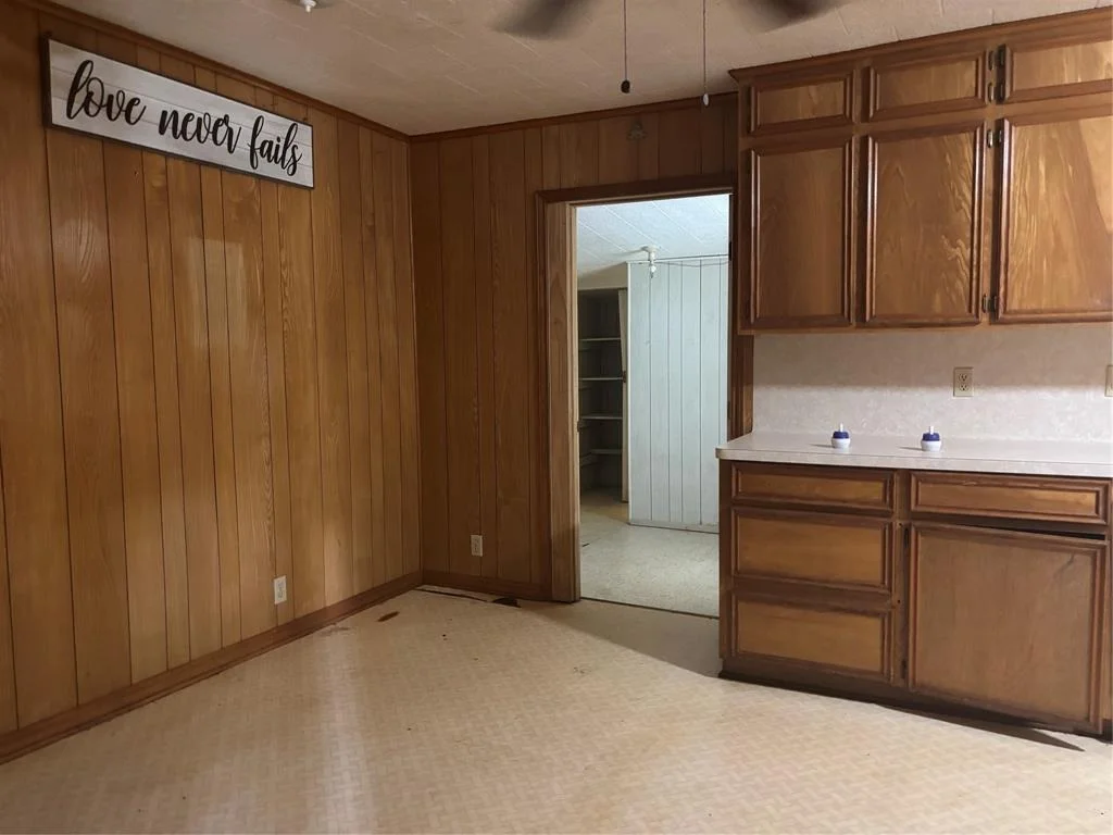 Photo of 612 Honeysuckle Drive