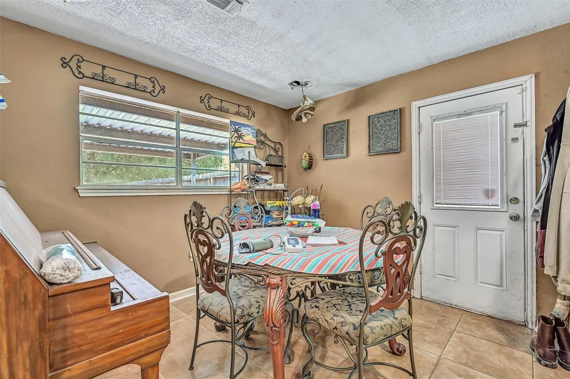 Photo of 3827 Shady Drive