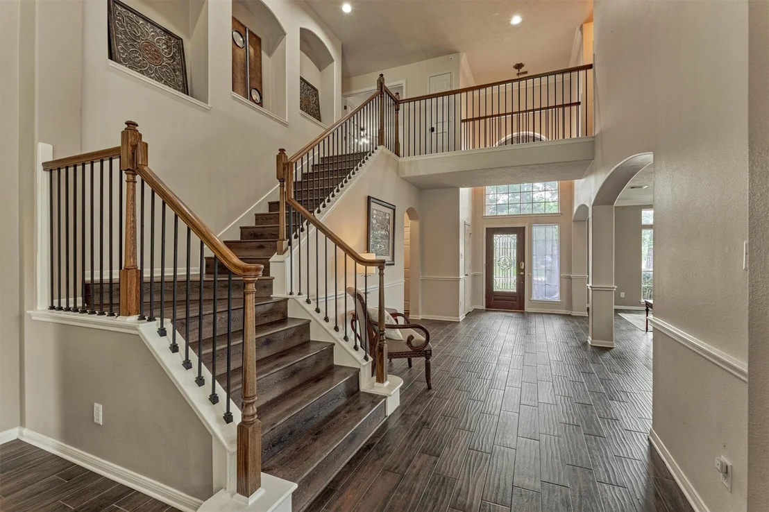 Photo of 6327 Holden Mills Drive