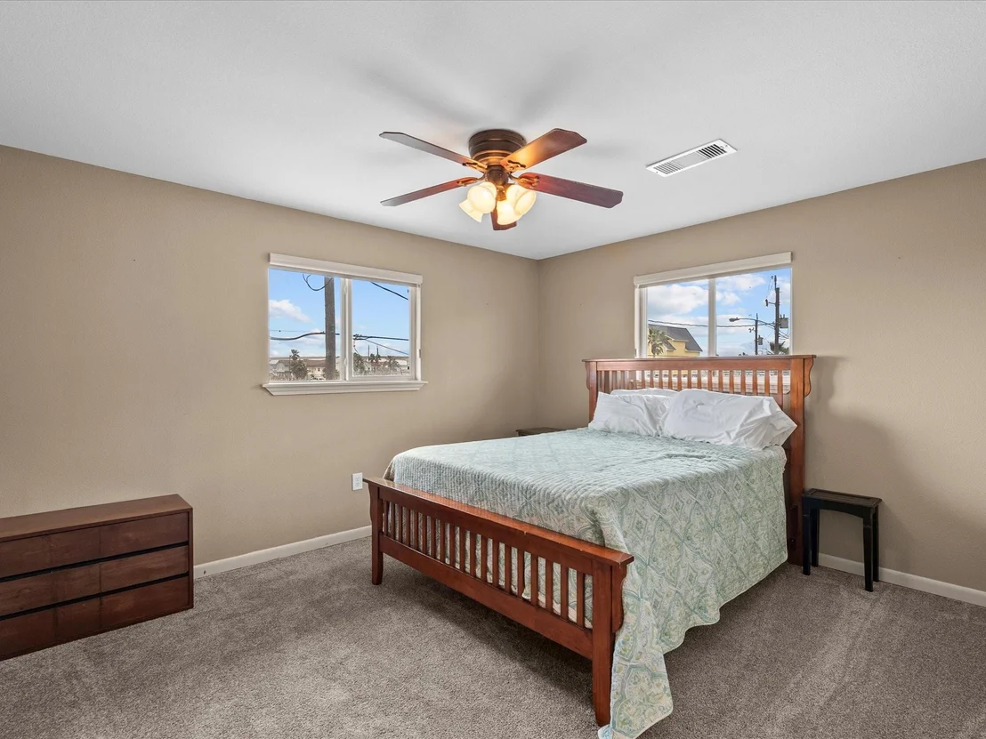 Photo of 517 Swordfish Lane